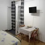Studio Ivica Apartment *