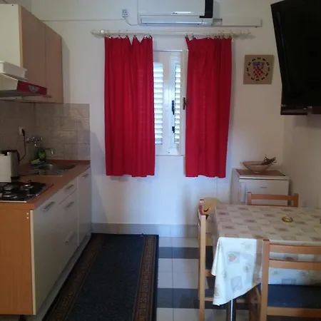 Ivica Apartman Primošten